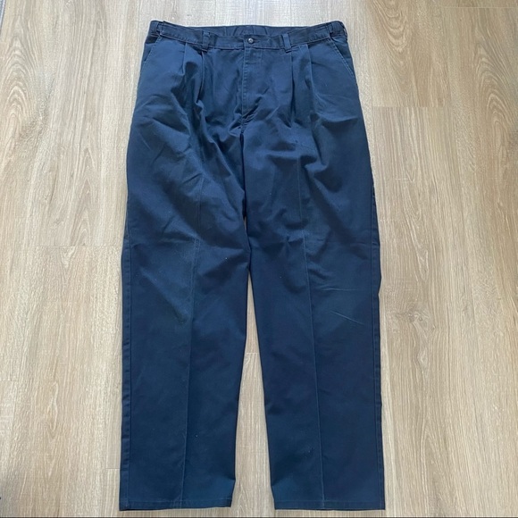 Dickies Navy Pleated Front Pants Sz 38x32 - Picture 1 of 7